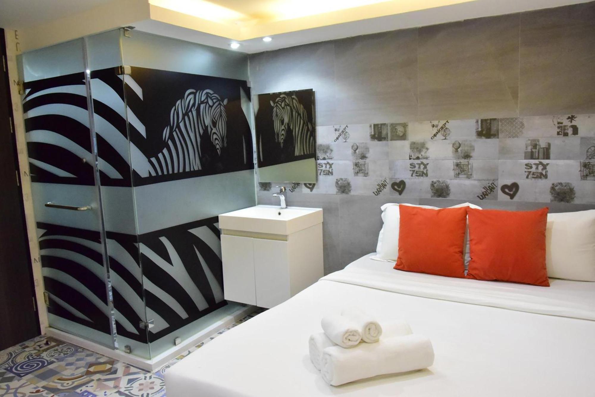 Double Five Hostel Банкок Стая снимка