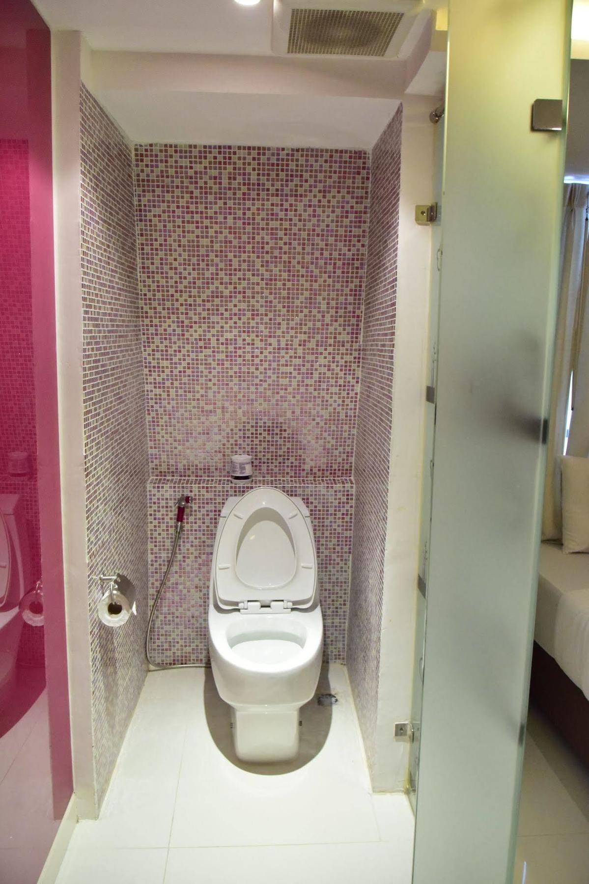 Double Five Hostel Банкок Екстериор снимка